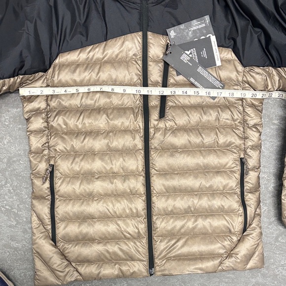 Sold! - Picture 6 of 9